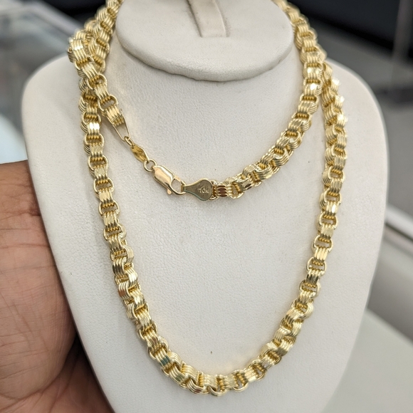 10kt Real Gold Box Byzentine Chain 5.2mm 22 Inch